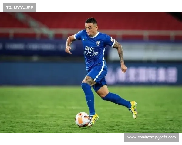 青岛西海岸外援戴维森返巴西进行手术，预计缺阵三个月